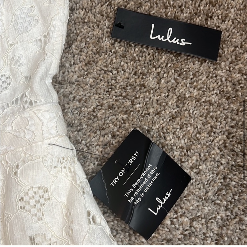 Lulu's White Sleeveless Halter Fit and Flare Dress NWT - Picture 6 of 9